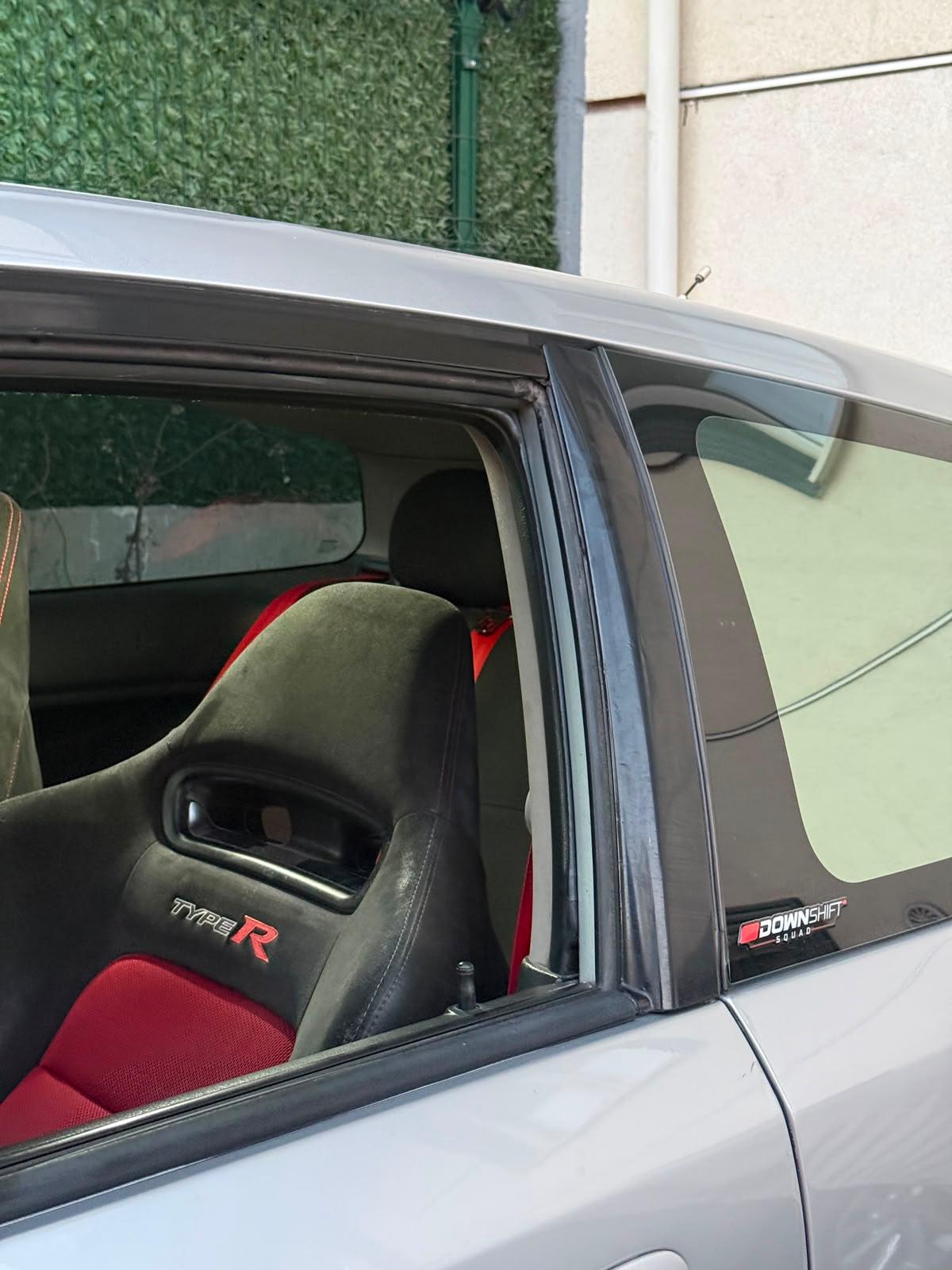 Type R Pist Detay